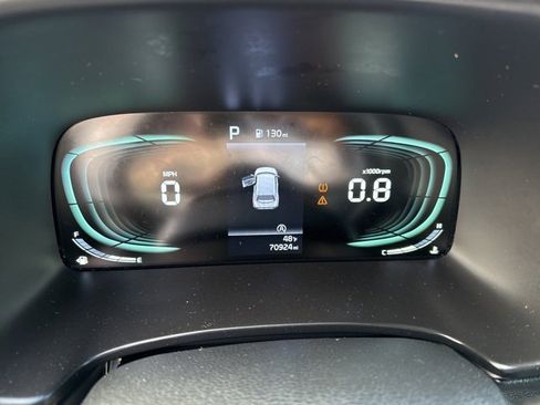 Used 2023 Kia Soul LX w/ LX Technology Package image 17