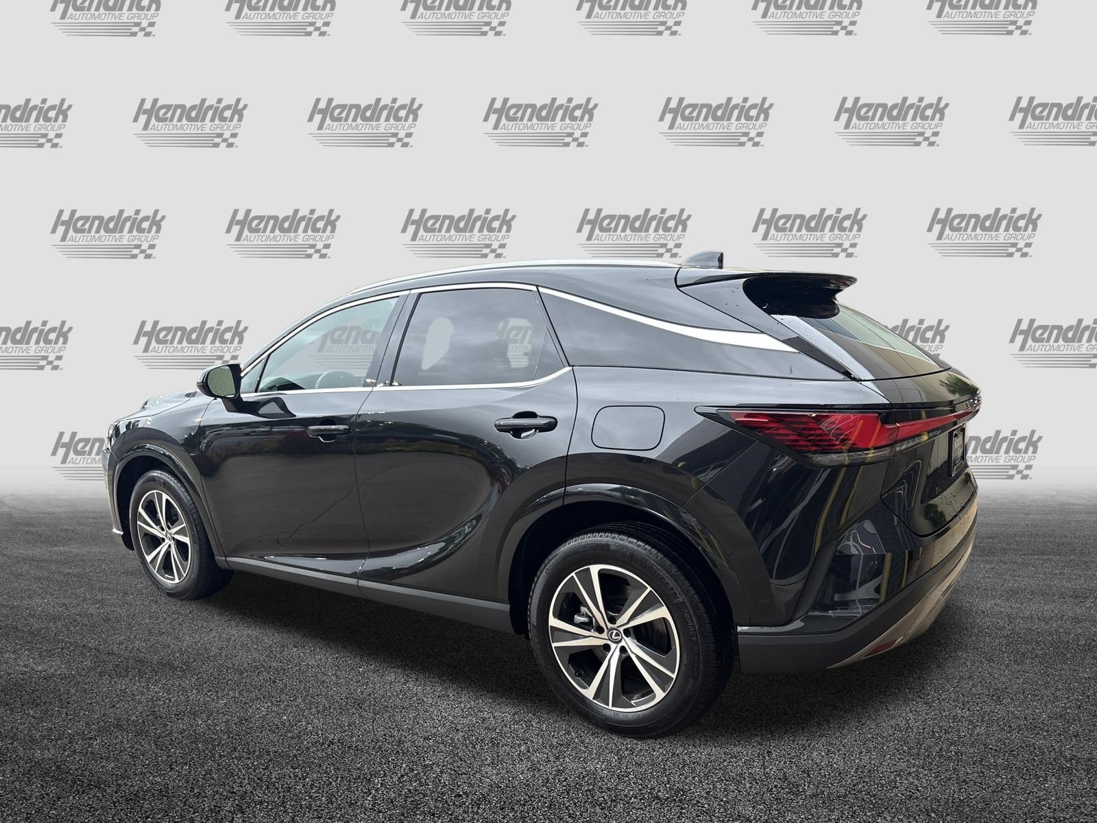 Used 2023 Lexus RX 350 Premium w/ Accessory Package (Z1) FWD image 8
