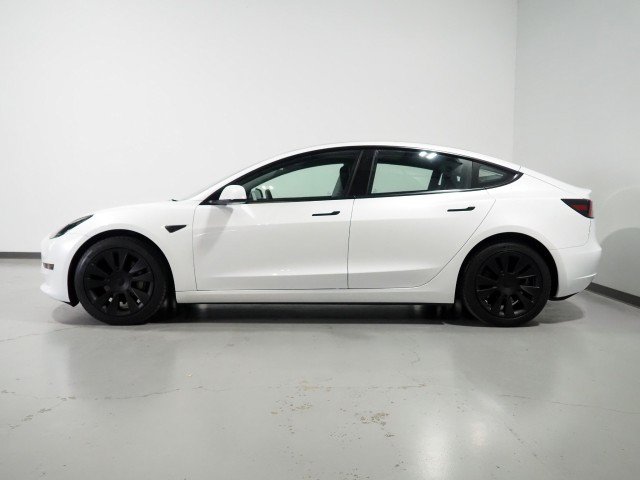Used 2023 Tesla Model 3 RWD image 10