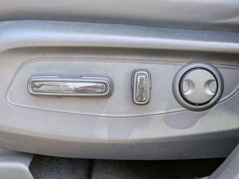 Used 2025 Honda CR-V EX-L image 25