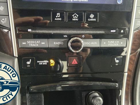 Used 2018 INFINITI Q50 Luxe w/ Essential Package (2.0T Luxe) image 17