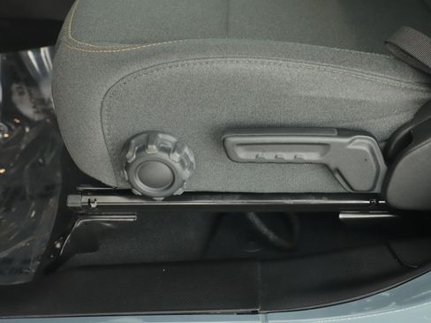 Used 2024 Jeep Wrangler Sport S image 19