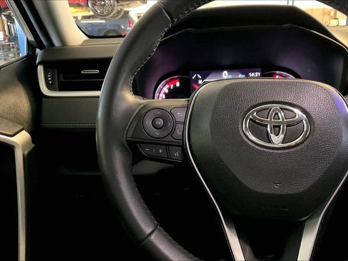 Used 2023 Toyota RAV4 XLE Premium FWD image 22