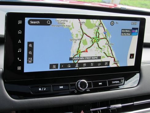 New 2025 Mitsubishi Outlander SE image 17