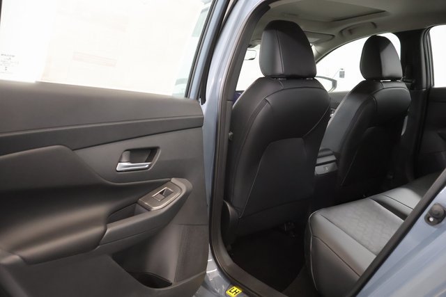 New 2026 Nissan Sentra SR w/ SR Premium Package FWD image 28