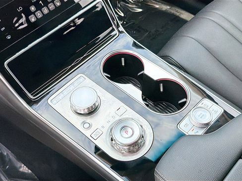 Used 2025 Genesis GV80 2.5T image 28