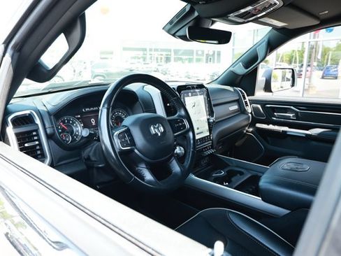 Used 2022 RAM 1500 Laramie AWD/4WD image 27