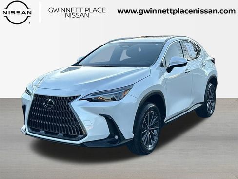 Used 2025 Lexus NX 250 FWD w/ Premium Package image 1