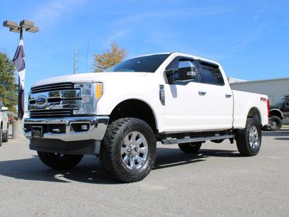 Used 2017 Ford F250 Lariat w/ Chrome Package
