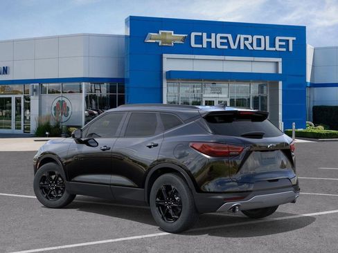 New 2026 Chevrolet Blazer LT image 3