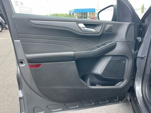 Used 2023 Ford Escape Active w/ Tech Pack #2 image 27