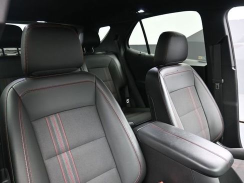 Used 2022 Chevrolet Equinox RS w/ LPO, Floor Liner Package image 27