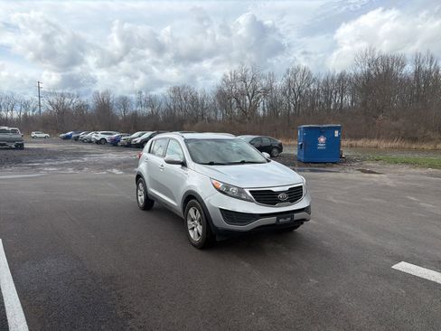 Used 2012 Kia Sportage LX w/ Convenience Pkg image 3