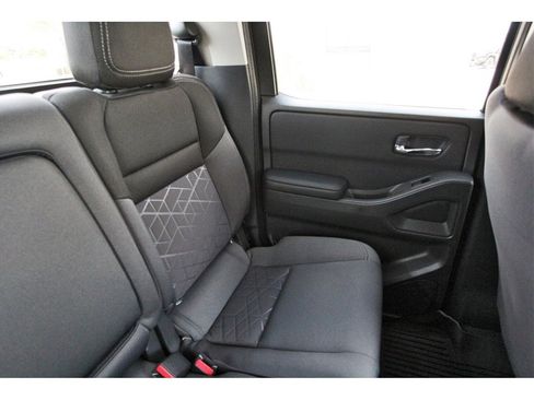 New 2026 Nissan Frontier SV w/ SV Convenience Package image 10