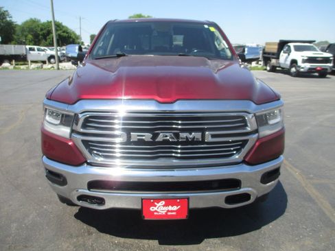 Used 2020 RAM 1500 Laramie AWD/4WD image 11