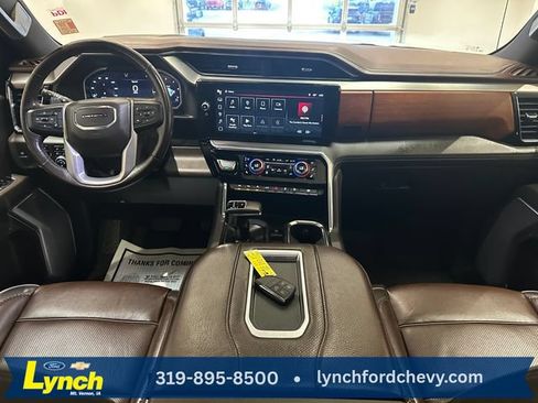Used 2022 GMC Sierra 1500 Denali w/ Denali Reserve Package AWD/4WD image 10