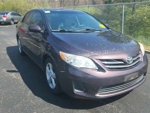 Used 2013 Toyota Corolla LE Special Edition image 8