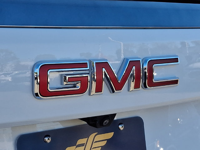 Used 2026 GMC Yukon AT4 AWD/4WD image 32
