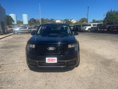 New 2025 Ford Maverick XLT w/ Black Appearance Package image 2