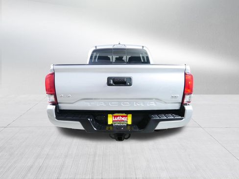 Used 2023 Toyota Tacoma SR5 w/ Technology Package AWD/4WD image 6