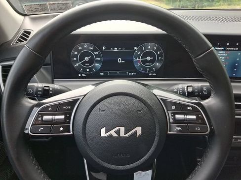 Certified 2024 Kia Seltos EX AWD/4WD image 13