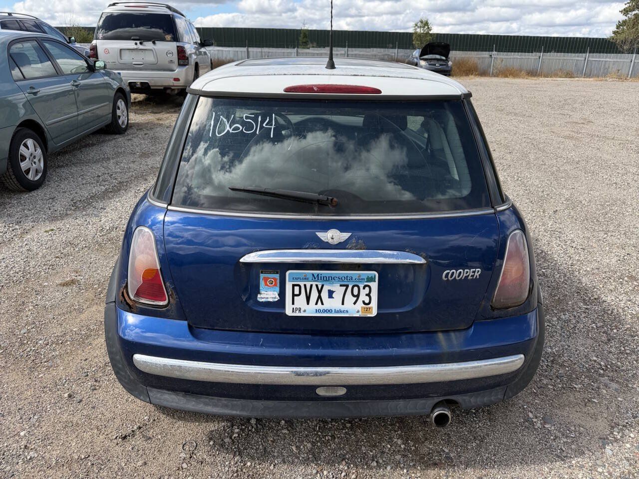 Used 2004 MINI Cooper Hardtop FWD image 4