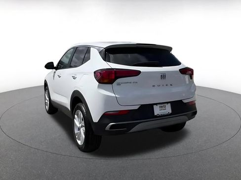 Used 2025 Buick Encore GX Preferred AWD/4WD image 11