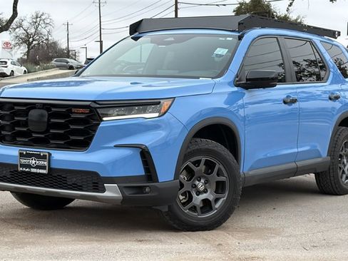 Used 2024 Honda Pilot TrailSport image 43