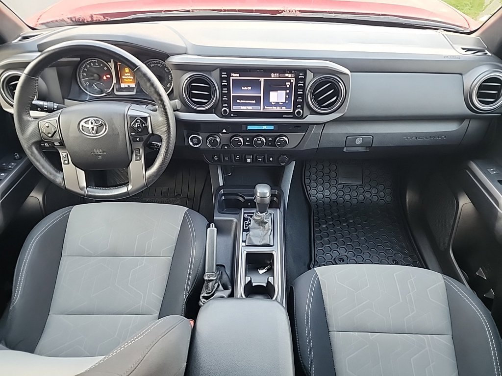 Used 2021 Toyota Tacoma TRD Off-Road w/ Technology Package AWD/4WD image 22
