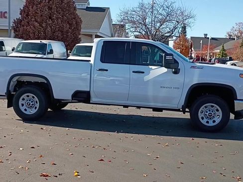 New 2026 Chevrolet Silverado 3500 W/T image 7