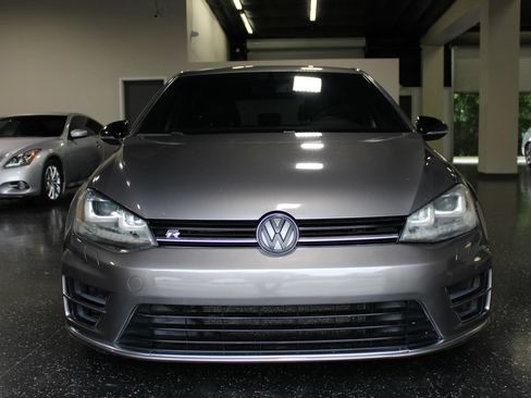 Used 2016 Volkswagen Golf R 4-Door AWD/4WD image 7