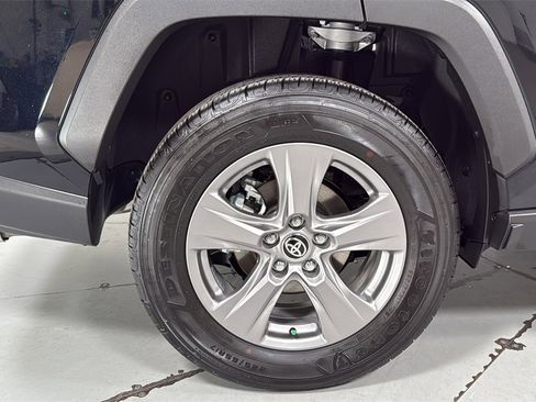 Certified 2025 Toyota RAV4 LE image 22