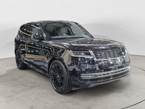 New 2025 Land Rover Range Rover SE image 7