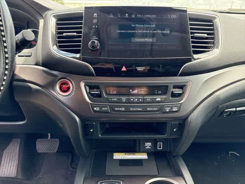 Used 2021 Honda Pilot Special Edition image 20