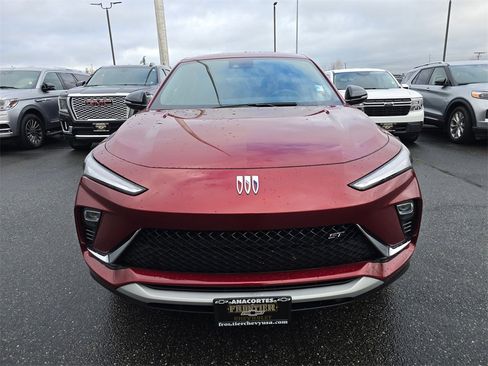 Used 2024 Buick Envista Sport Touring image 10