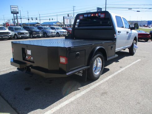 New 2026 RAM 3500 Tradesman w/ Chrome Appearance Group image 20