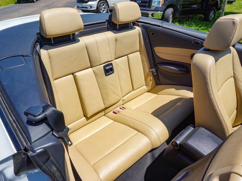 Used 2012 BMW 128i Convertible RWD image 31