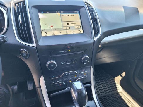 Used 2018 Ford Edge SEL w/ Equipment Group 201A AWD/4WD image 27