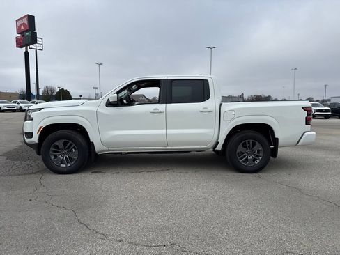 New 2026 Nissan Frontier SV w/ SV Convenience Package image 2