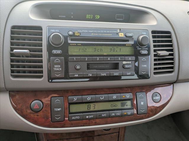 Used 2005 Toyota Camry XLE FWD image 12