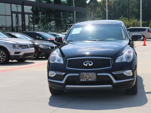 Used 2017 INFINITI QX50 2WD image 44