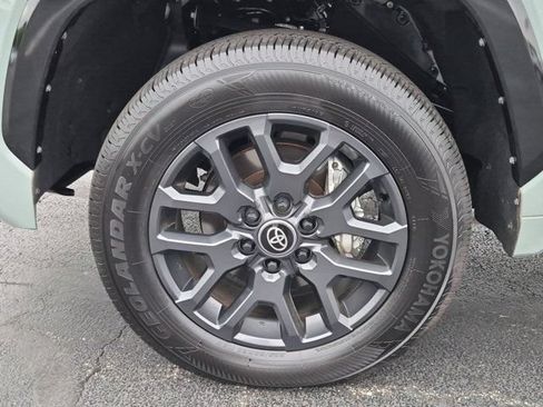 Certified 2025 Toyota Tundra Platinum AWD/4WD image 7