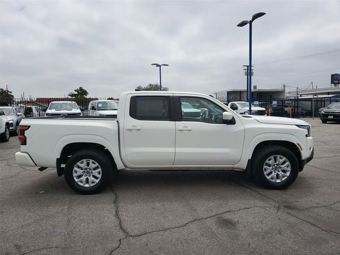 Used 2022 Nissan Frontier SV RWD image 28