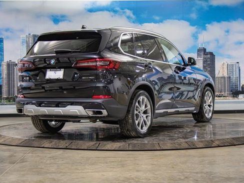 Certified 2023 BMW X5 xDrive40i w/ Parking Assistance Package image 8