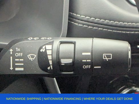 Used 2021 Nissan Rogue SV image 35