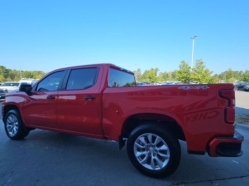 Used 2021 Chevrolet Silverado 1500 Custom w/ LPO, Dark Essentials Package AWD/4WD image 5