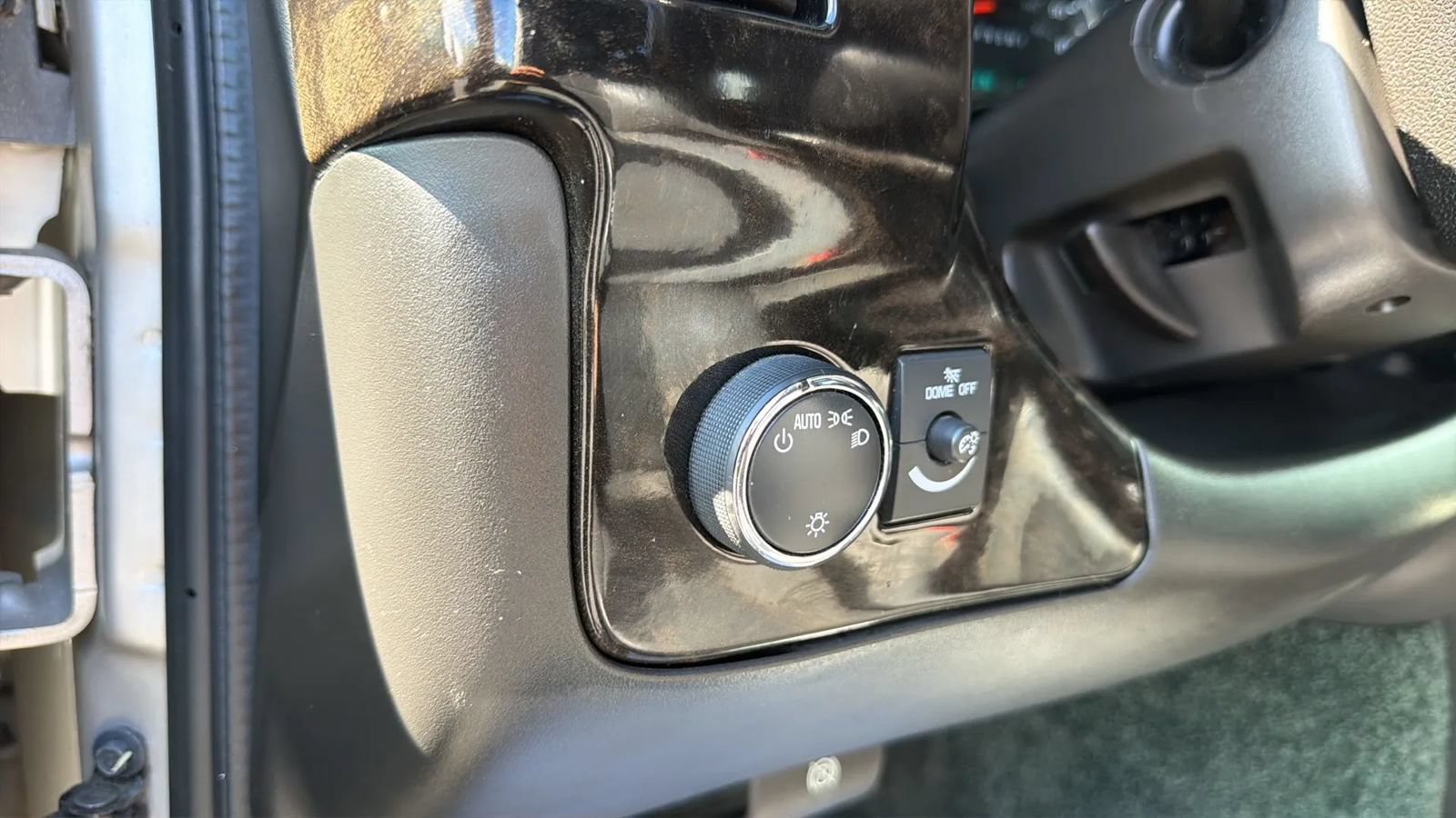 Used 2019 GMC Savana 2500 w/ Enhanced Convenience Package RWD image 24