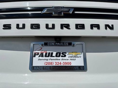 Used 2023 Chevrolet Suburban RST w/ Luxury Package AWD/4WD image 10