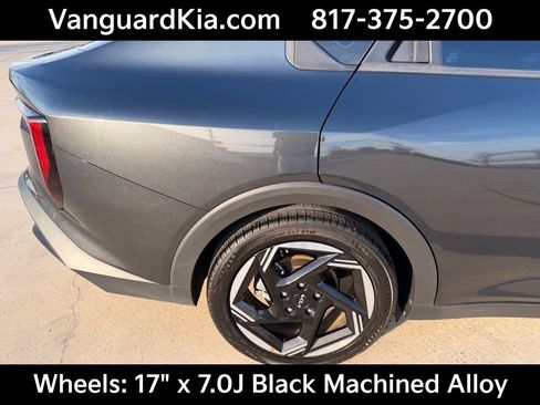 Certified 2025 Kia K4 EX image 10