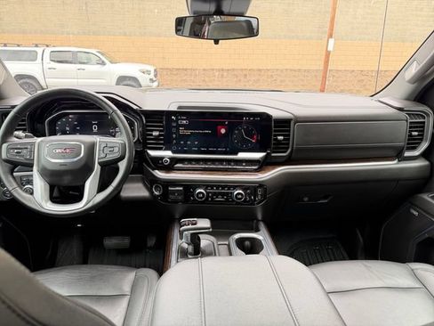 Used 2024 GMC Sierra 1500 Elevation w/ Elevation Premium Package AWD/4WD image 21